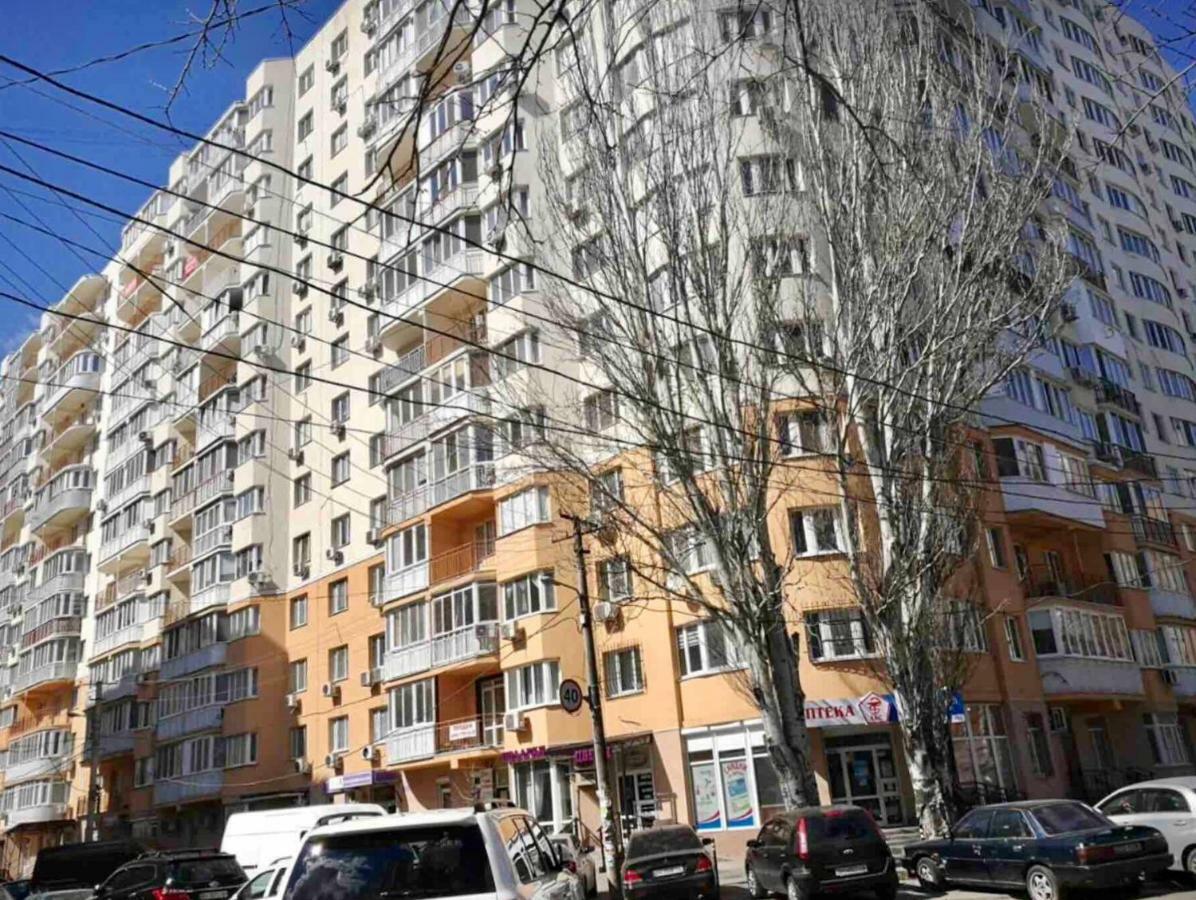Apartments & Vernissage On Kostandi Odessa Ngoại thất bức ảnh